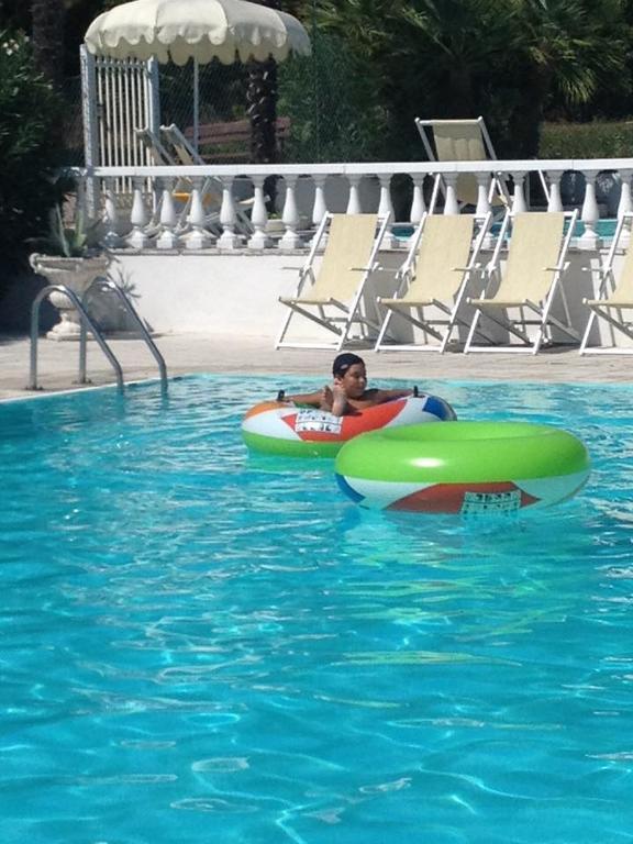 Village Riviera 3*