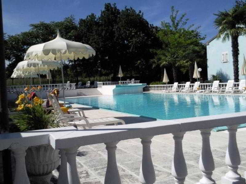 Village Riviera 3* Numana
